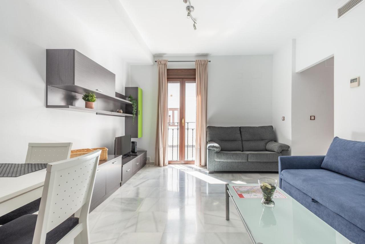 First Floor Near Macarena Church Sevilla Exterior foto