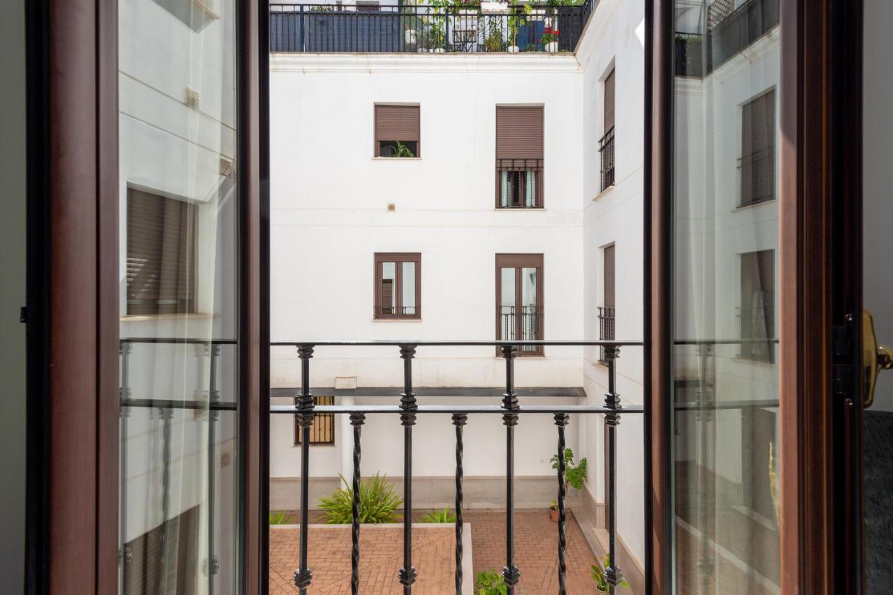 First Floor Near Macarena Church Sevilla Exterior foto